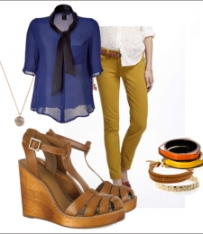 spain_summer_mustardpantsblueblouse_0