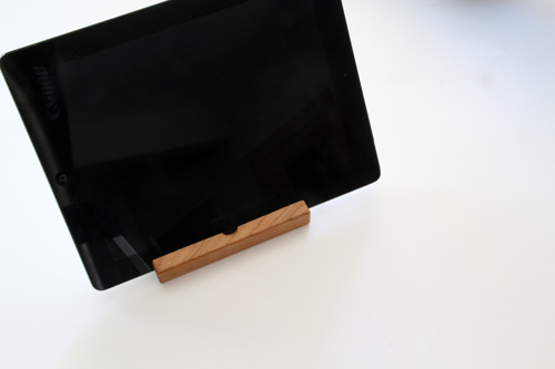 Dad's Day iPad Stand Gift | PepperDesignBlog.com