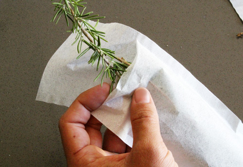 Rosemary Tea Pouch Bath Soak | PepperDesignBlog.com