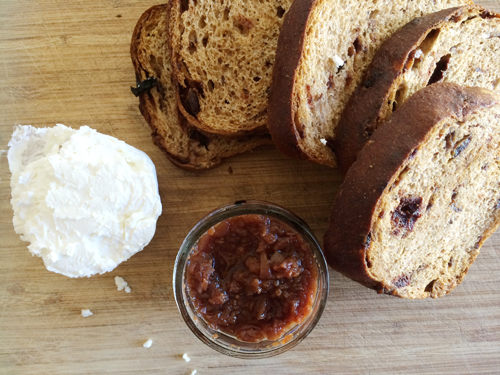 Grilled Goat Cheese & Fig on Raisin Bread | PepperDesignBlog.com