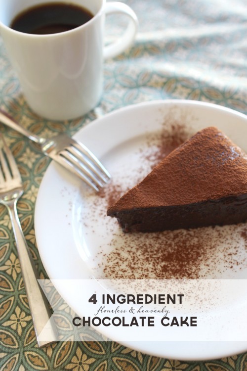 4 Ingredient Flourless & Gooey Chocolate Cake | PepperDesignBlog.com