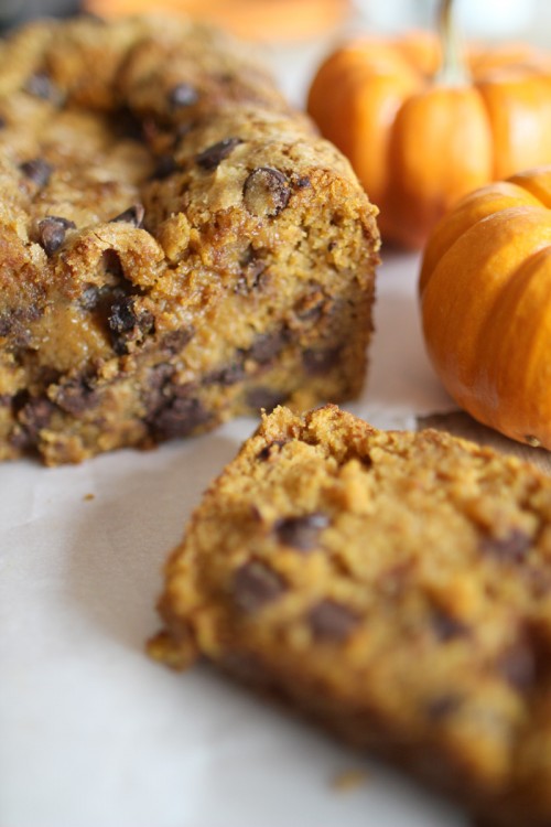 Best Pumpkin Bread (with chocolate chips) Recipe | PepperDesignBlog.com