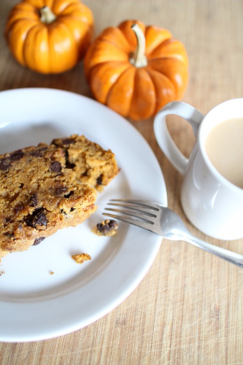 Best Pumpkin Bread (with chocolate chips) Recipe | PepperDesignBlog.com
