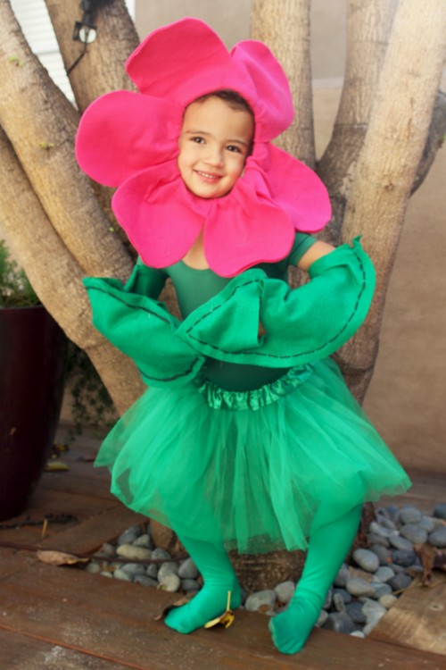 A 'Flower' Girl for Halloween | Felt Flower, Flower Pot, Ballerina | PepperDesignBlog.com