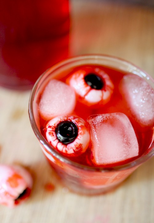 Creepy Halloween Eyeballs | PepperDesignBlog.com