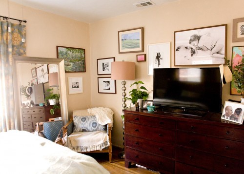 Master Bedroom Wall Collage | PepperDesignBlog.com