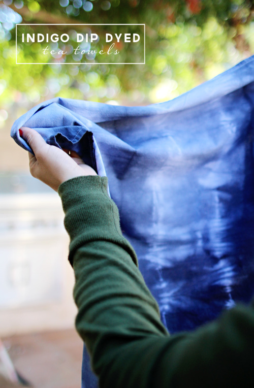 Handmade Gift: Indigo Hand Dyed Tea Towels | PepperDesignBlog.com