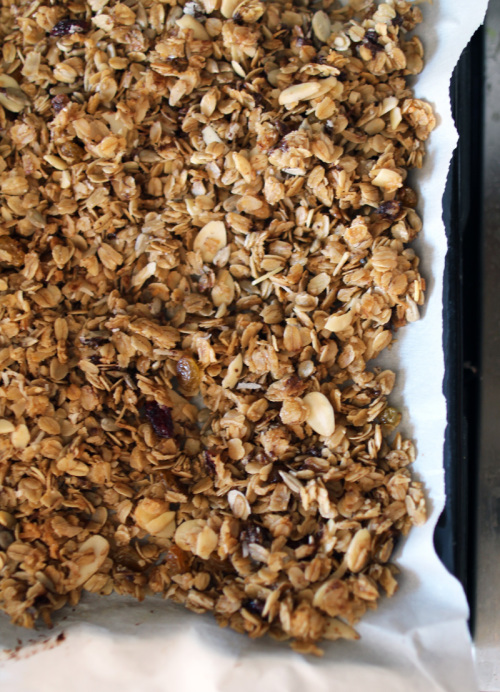 Homemade Granola | PepperDesignBlog.com